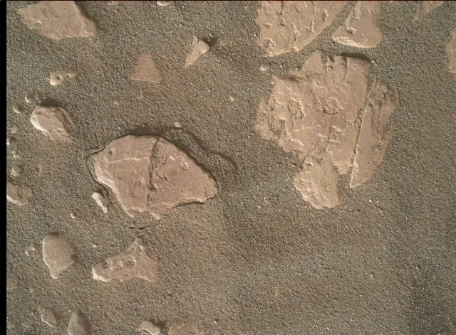 Sol 2419: Mars Hand Lens Imager (MAHLI)