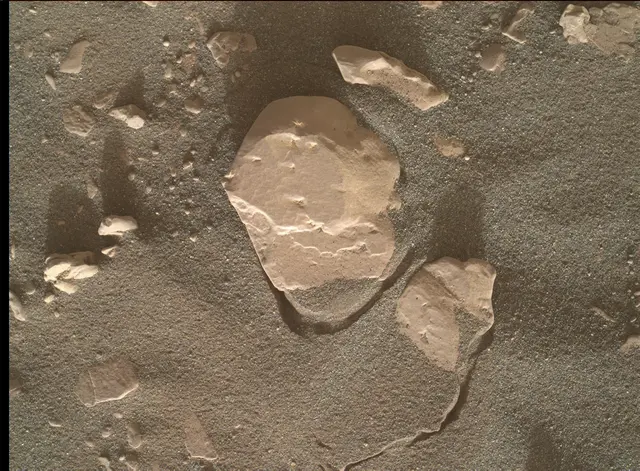 Sol 2419: Mars Hand Lens Imager (MAHLI)