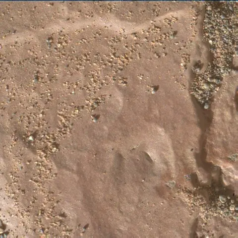 Sol 2419: Mars Hand Lens Imager (MAHLI)