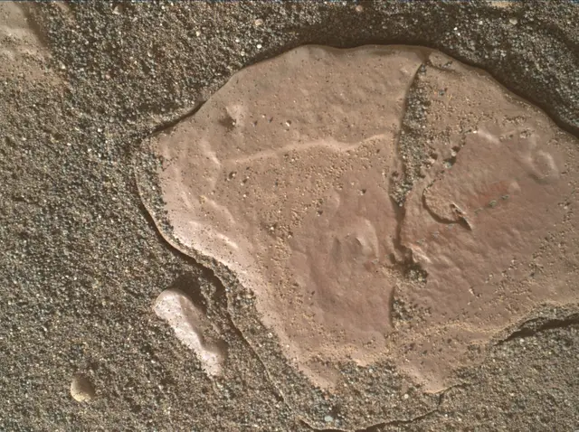 Sol 2419: Mars Hand Lens Imager (MAHLI)