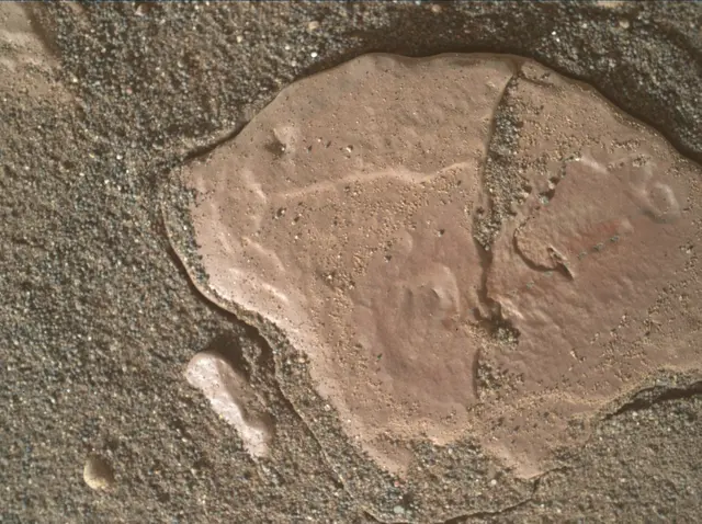 Sol 2419: Mars Hand Lens Imager (MAHLI)