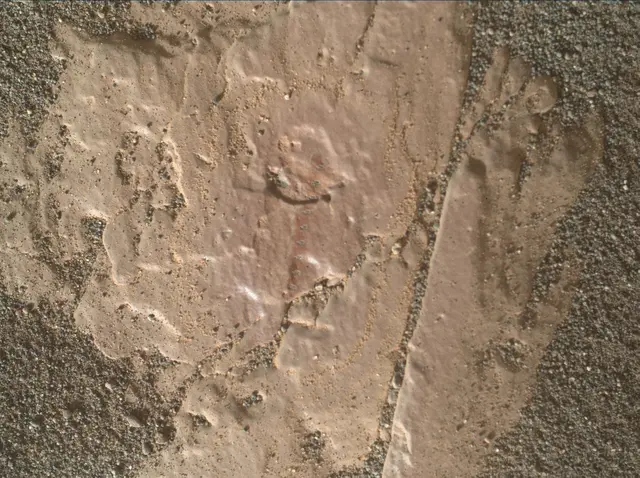 Sol 2419: Mars Hand Lens Imager (MAHLI)