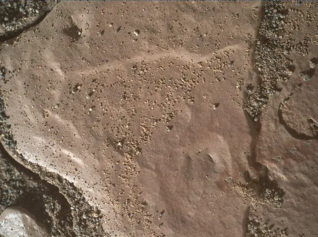 Sol 2419: Mars Hand Lens Imager (MAHLI)