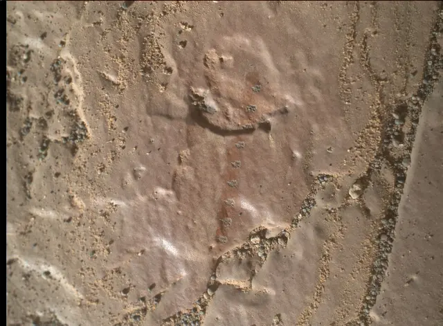 Sol 2419: Mars Hand Lens Imager (MAHLI)