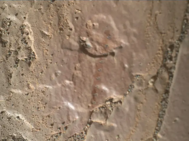 Sol 2419: Mars Hand Lens Imager (MAHLI)