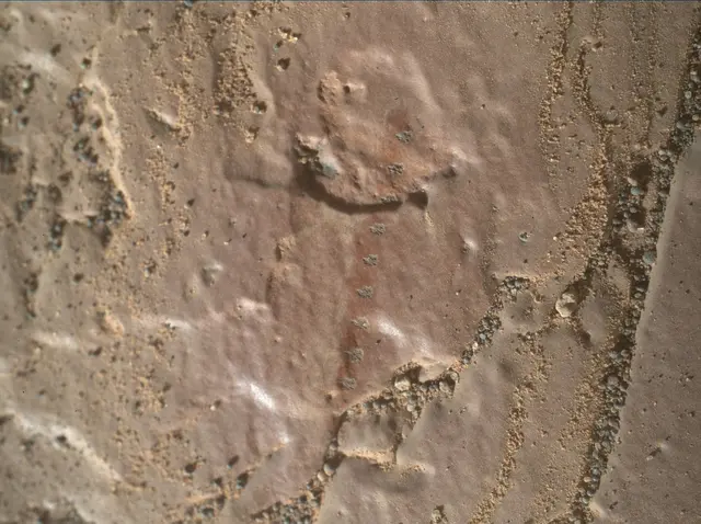 Sol 2419: Mars Hand Lens Imager (MAHLI)