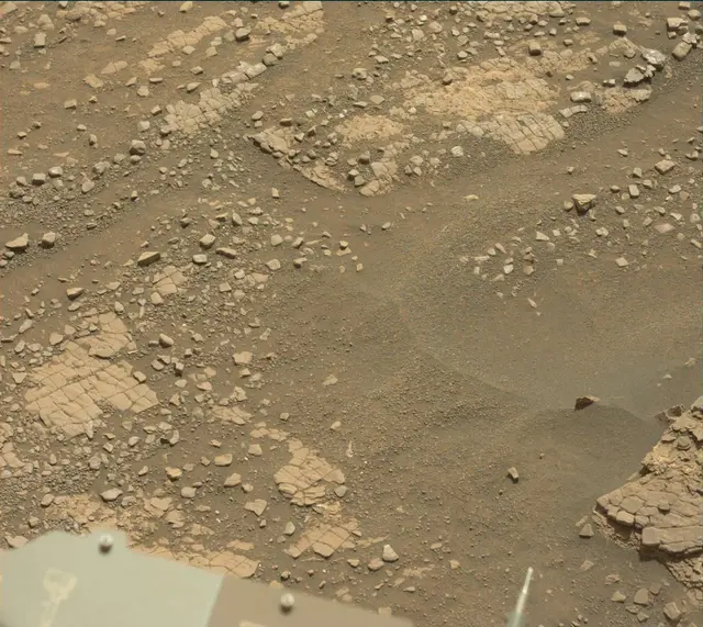 Sol 2420: Mast Camera (Mastcam)
