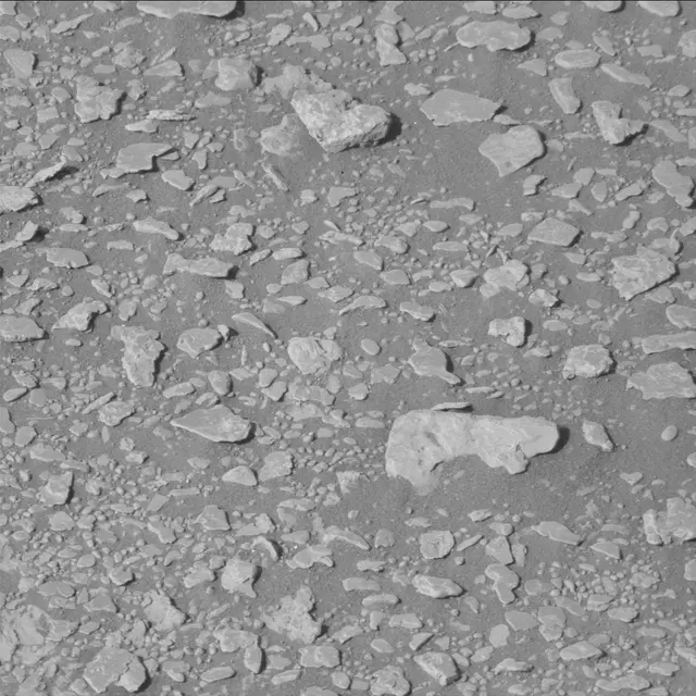 Sol 2420: Mast Camera (Mastcam)