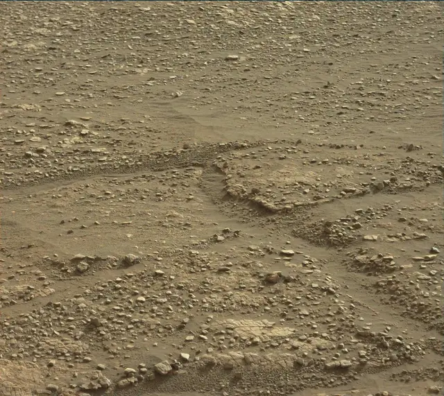 Sol 2422: Mast Camera (Mastcam)