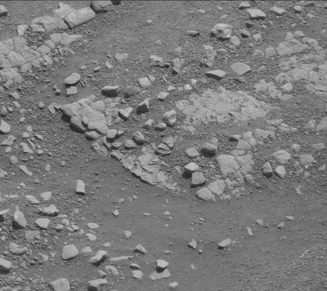 Sol 2422: Mast Camera (Mastcam)