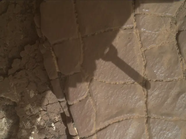 Sol 2422: Mars Hand Lens Imager (MAHLI)