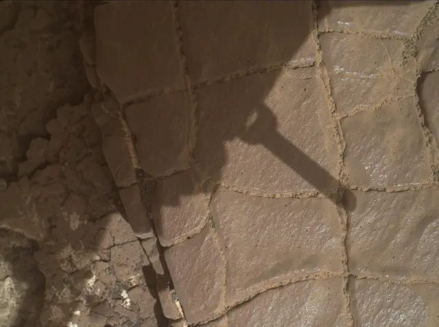 Sol 2422: Mars Hand Lens Imager (MAHLI)
