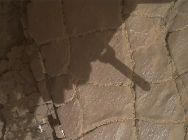 Sol 2422: Mars Hand Lens Imager (MAHLI)