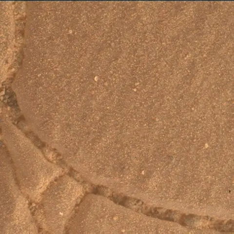 Sol 2422: Mars Hand Lens Imager (MAHLI)