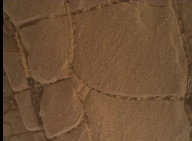 Sol 2422: Mars Hand Lens Imager (MAHLI)