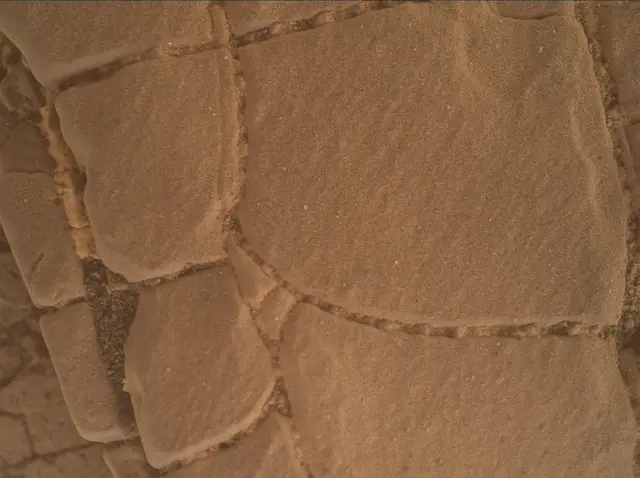 Sol 2422: Mars Hand Lens Imager (MAHLI)