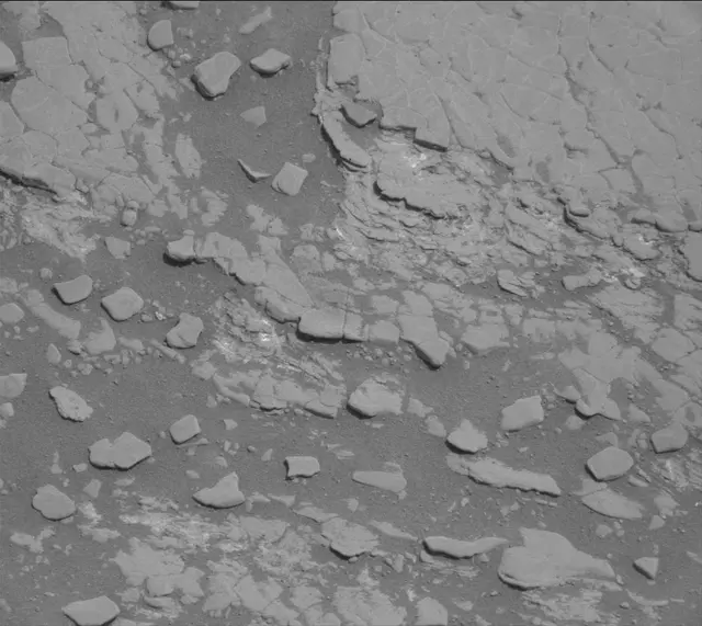 Sol 2424: Mast Camera (Mastcam)
