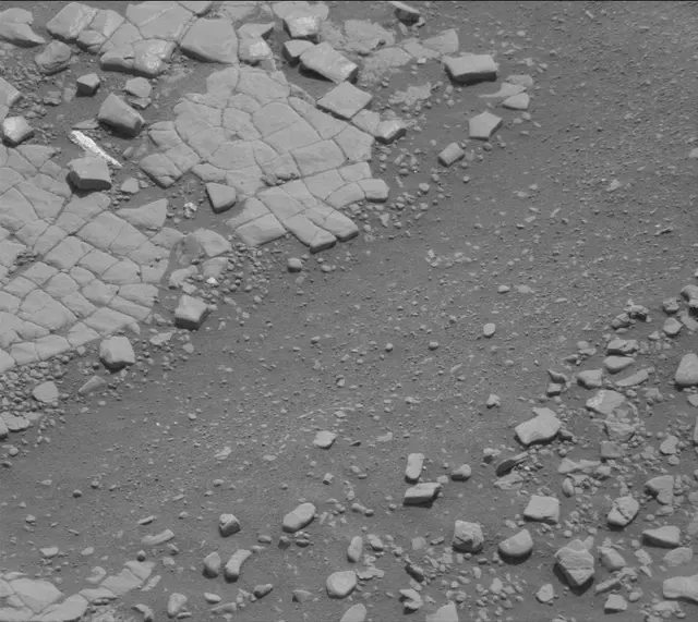 Sol 2424: Mast Camera (Mastcam)