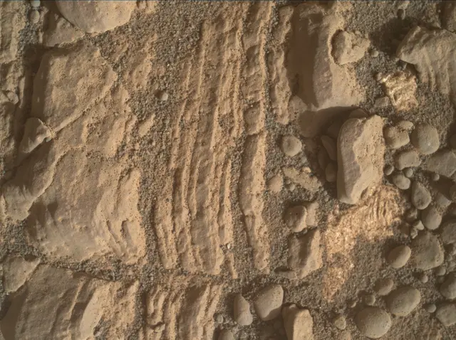 Sol 2424: Mars Hand Lens Imager (MAHLI)