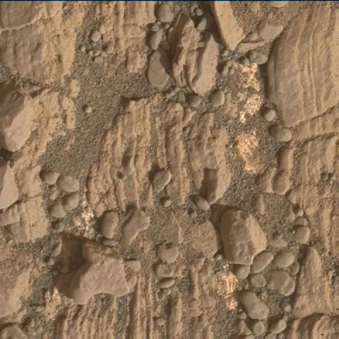 Sol 2424: Mars Hand Lens Imager (MAHLI)