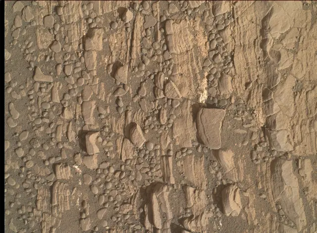 Sol 2424: Mars Hand Lens Imager (MAHLI)
