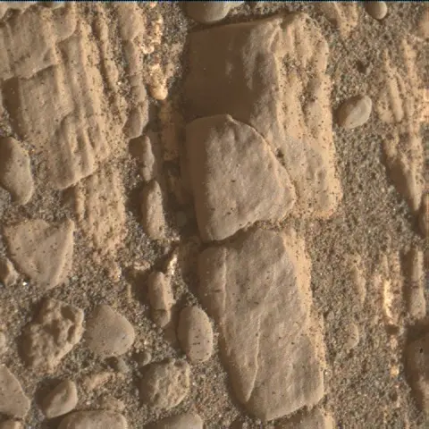 Sol 2424: Mars Hand Lens Imager (MAHLI)