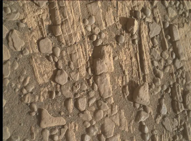 Sol 2424: Mars Hand Lens Imager (MAHLI)