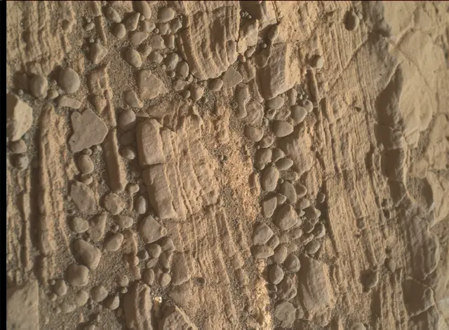 Sol 2424: Mars Hand Lens Imager (MAHLI)