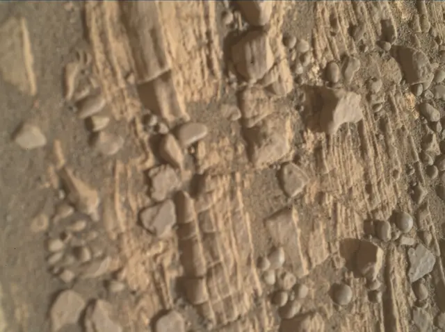 Sol 2424: Mars Hand Lens Imager (MAHLI)
