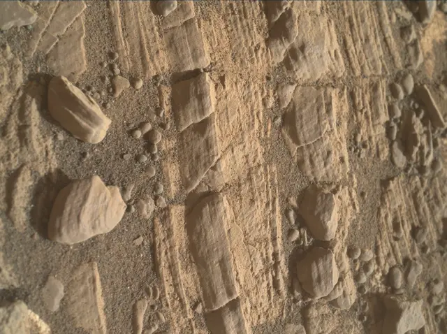 Sol 2424: Mars Hand Lens Imager (MAHLI)