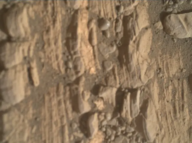Sol 2424: Mars Hand Lens Imager (MAHLI)