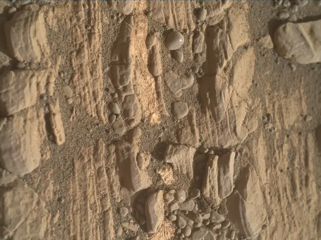 Sol 2424: Mars Hand Lens Imager (MAHLI)