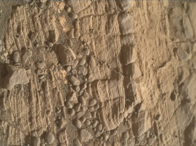 Sol 2424: Mars Hand Lens Imager (MAHLI)
