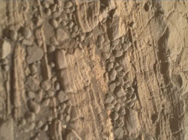 Sol 2424: Mars Hand Lens Imager (MAHLI)
