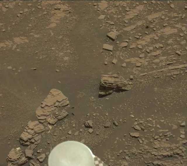 Sol 2425: Mast Camera (Mastcam)