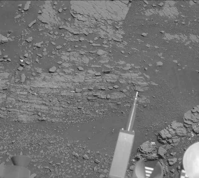 Sol 2425: Mast Camera (Mastcam)