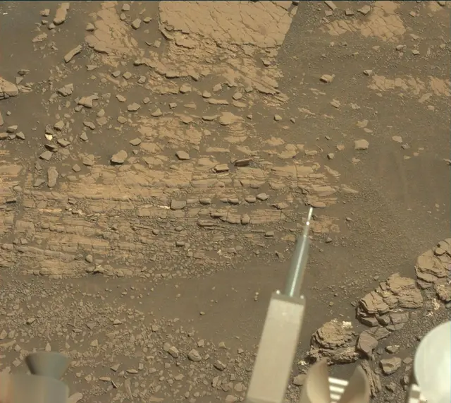 Sol 2425: Mast Camera (Mastcam)