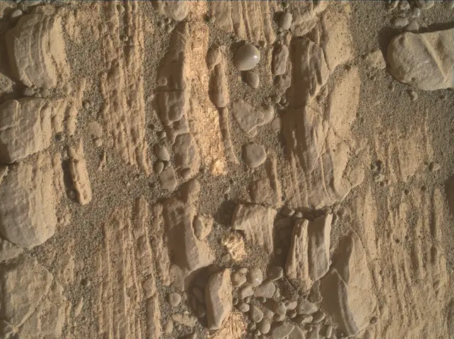 Sol 2426: Mars Hand Lens Imager (MAHLI)