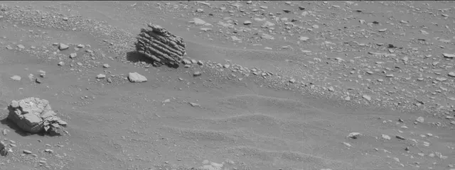 Sol 2427: Mast Camera (Mastcam)
