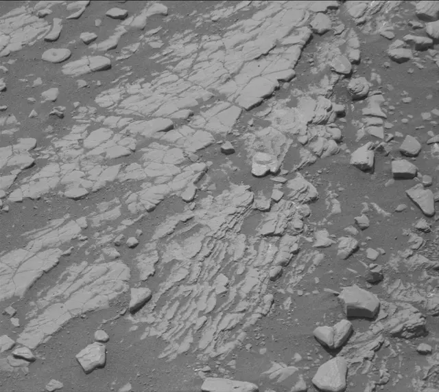 Sol 2427: Mast Camera (Mastcam)