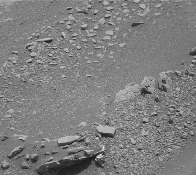 Sol 2427: Mast Camera (Mastcam)