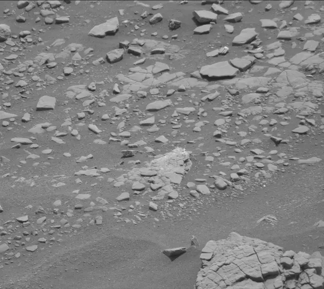 Sol 2427: Mast Camera (Mastcam)