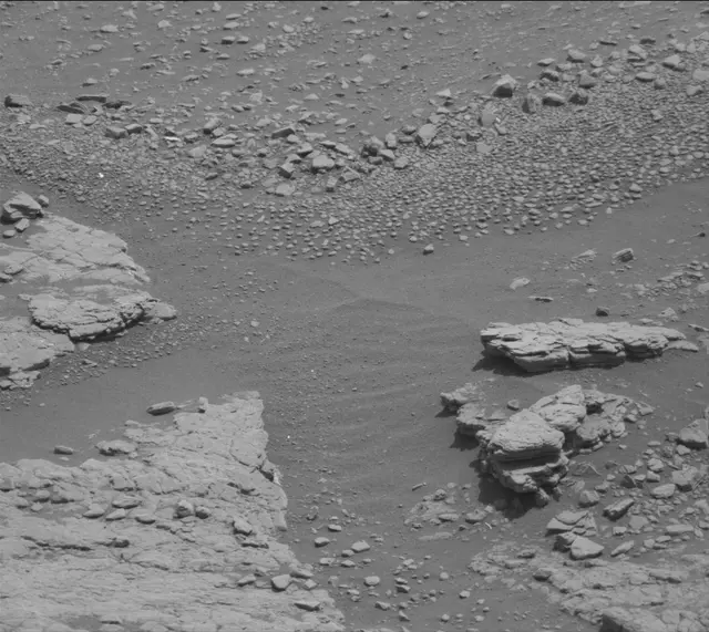 Sol 2427: Mast Camera (Mastcam)