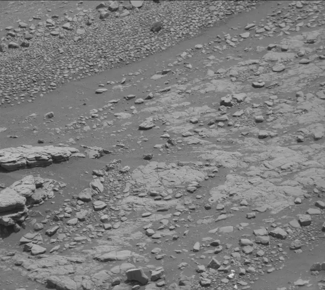 Sol 2427: Mast Camera (Mastcam)