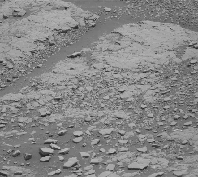 Sol 2427: Mast Camera (Mastcam)