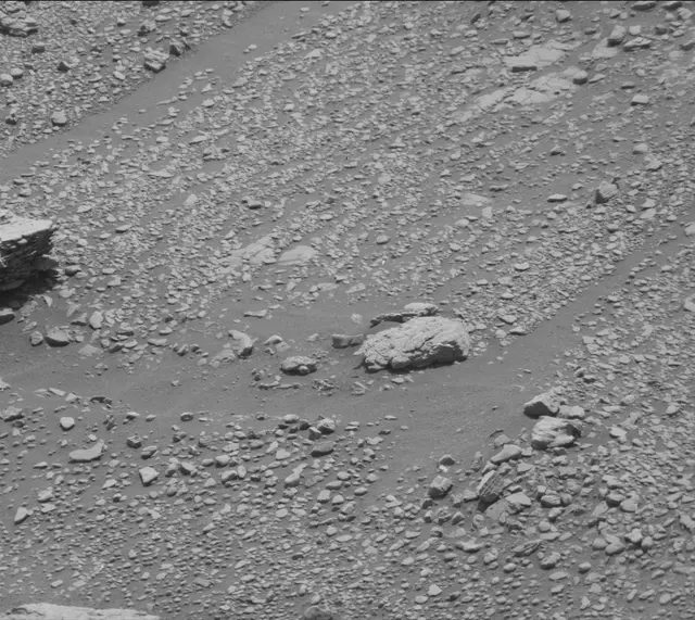 Sol 2427: Mast Camera (Mastcam)
