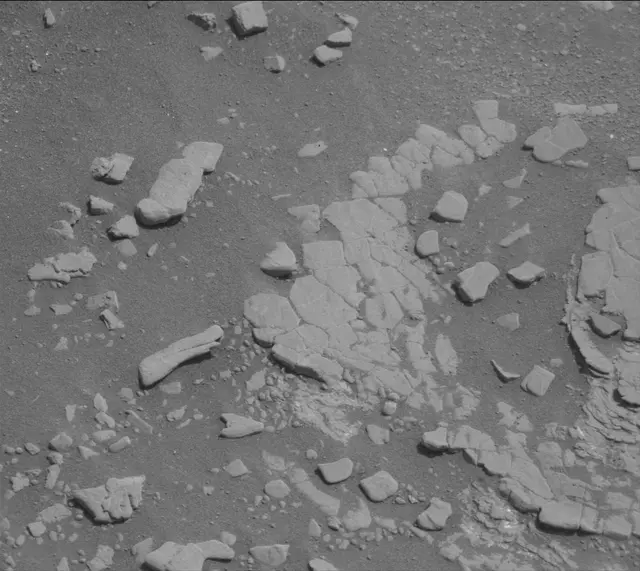 Sol 2427: Mast Camera (Mastcam)