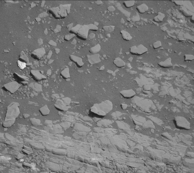 Sol 2427: Mast Camera (Mastcam)