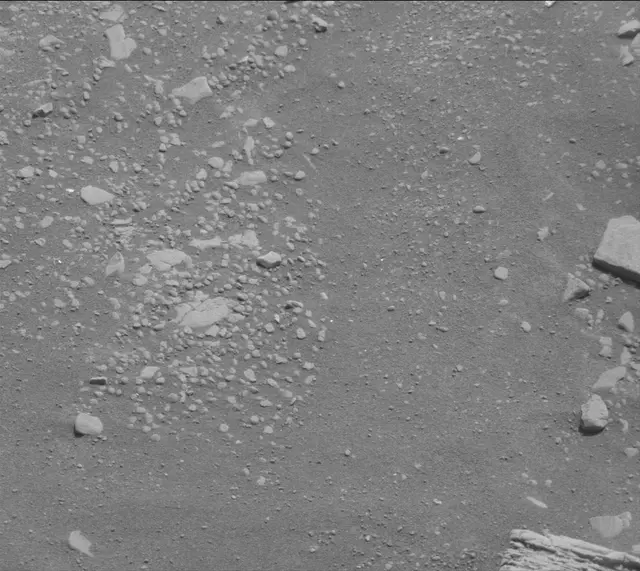 Sol 2427: Mast Camera (Mastcam)