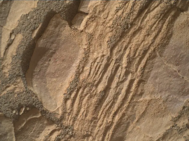 Sol 2427: Mars Hand Lens Imager (MAHLI)